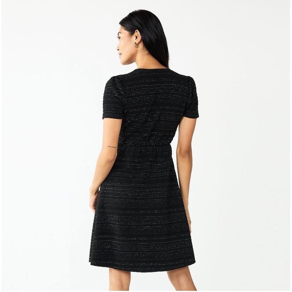 Draper James RSVP‎ Black Fit & Flare Dress L Metallic Short Sleeve Stretch - Picture 3 of 9